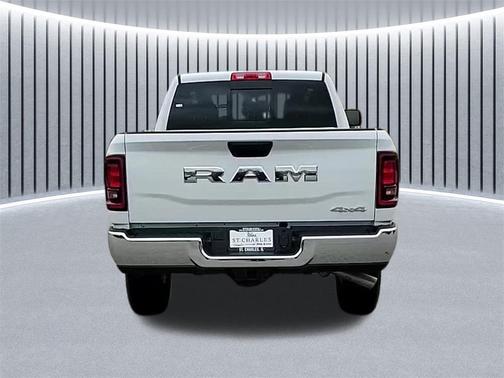 2026 RAM 2500 Tradesman Crew Cab 4x4 6'4' Box