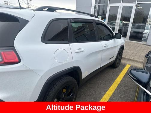 2021 Jeep Cherokee Altitude