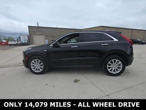 2022 Cadillac XT4 Luxury
