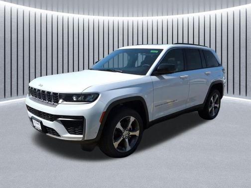 Bright White Clearcoat 2026 Jeep Grand Cherokee Limited
