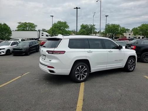 2021 Jeep Grand Cherokee L Overland