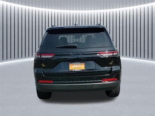 2022 Jeep Grand Cherokee Altitude