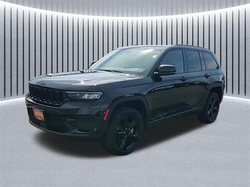 2022 Jeep Grand Cherokee Altitude