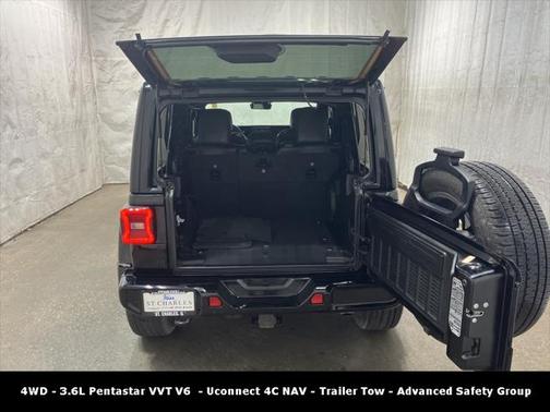 2022 Jeep Wrangler Unlimited Sahara