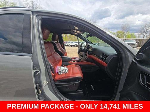 Destroyer Gray Clearcoat 2023 Dodge Durango SRT 392 Premium