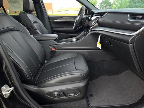 2024 Jeep Grand Cherokee Base 4xe
