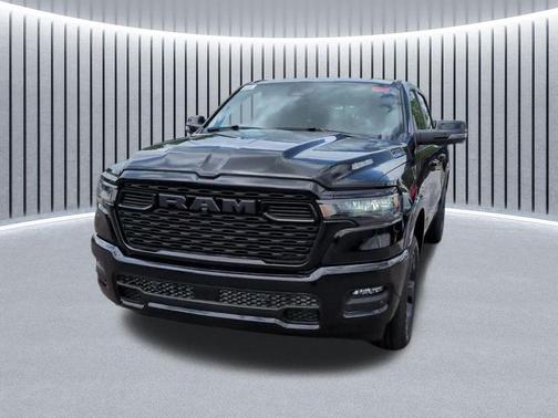 Diamond Black Crystal Pearlcoat 2026 RAM 1500 Big Horn/Lone Star