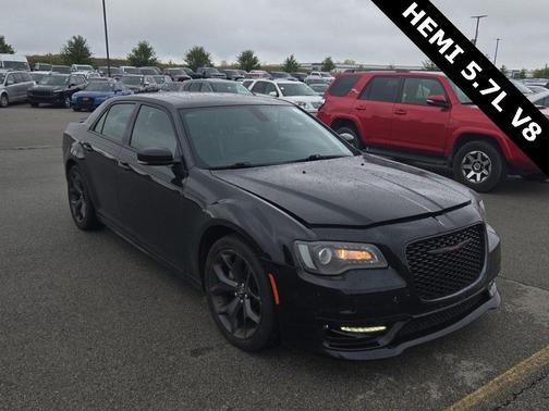 2022 Chrysler 300 S