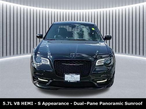 2022 Chrysler 300 S