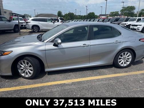 2019 Toyota Camry LE