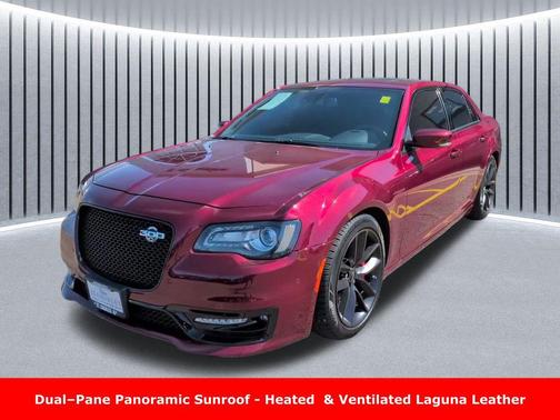 Velvet Red Pearlcoat 2023 Chrysler 300 C