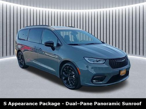 2025 Chrysler Pacifica Limited