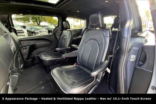 2025 Chrysler Pacifica Limited