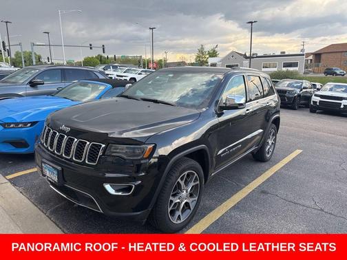 Diamond Black Crystal Pearlcoat 2019 Jeep Grand Cherokee Limited