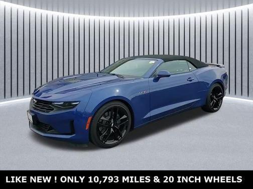 2021 Chevrolet Camaro RWD Convertible LT1