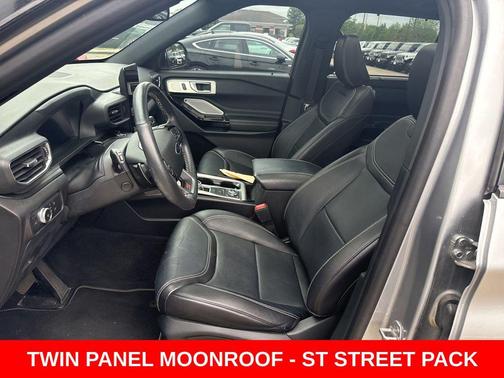Iconic Silver Metallic 2021 Ford Explorer ST