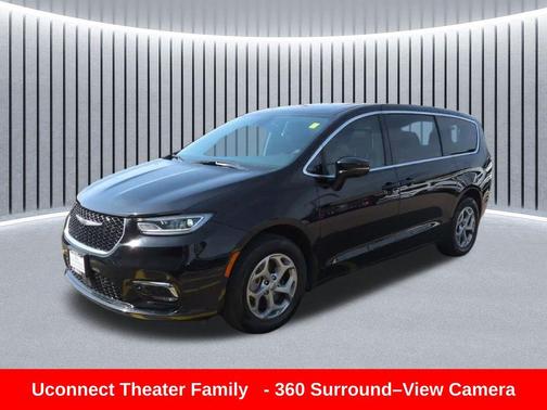 Diamond Black Crystal Pearlcoat 2024 Chrysler Pacifica Limited