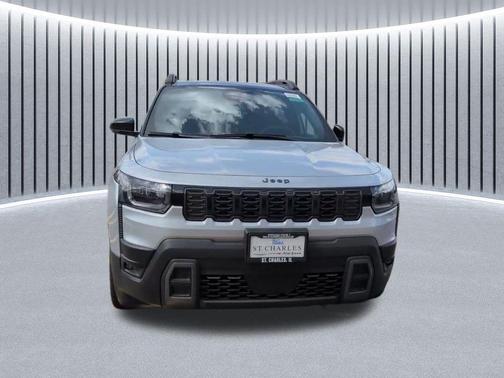 Silver Zynith Clearcoat 2026 Jeep Cherokee Overland
