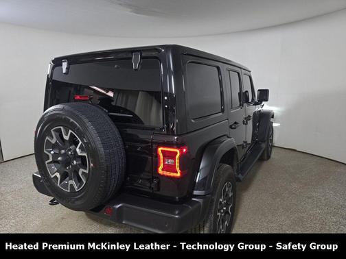 2024 Jeep Wrangler 4-Door Sahara