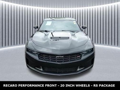 2022 Chevrolet Camaro RWD Coupe LT1
