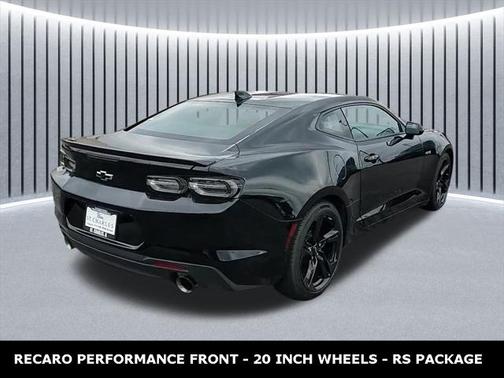 2022 Chevrolet Camaro RWD Coupe LT1
