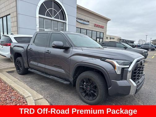 Magnetic Gray Metallic 2022 Toyota Tundra SR5