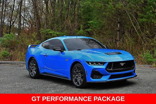 Grabber Blue Metallic 2024 Ford Mustang GT