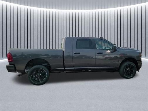 2025 RAM 2500 Laramie Crew Cab 4x4 6'4' Box