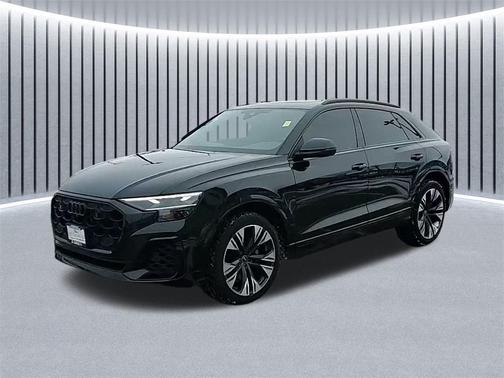 2025 Audi Q8 55 Premium Plus