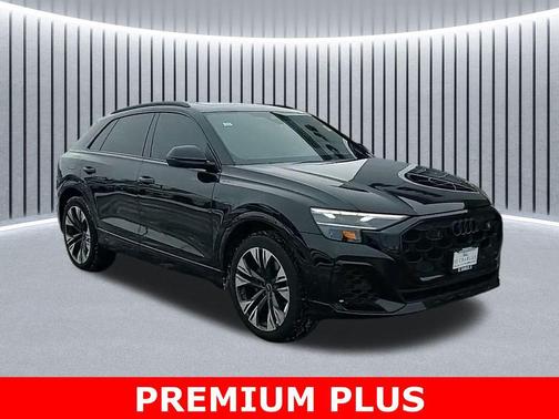 2025 Audi Q8 55 Premium Plus