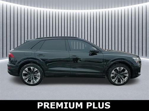 2025 Audi Q8 55 Premium Plus