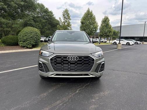2023 Audi Q5 45 S line Premium Plus