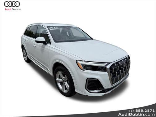 2025 Audi Q7 45 Premium