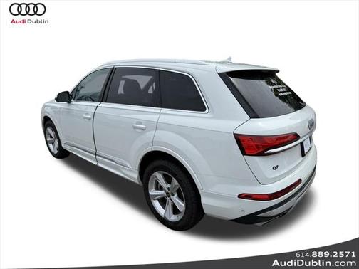 2025 Audi Q7 45 Premium