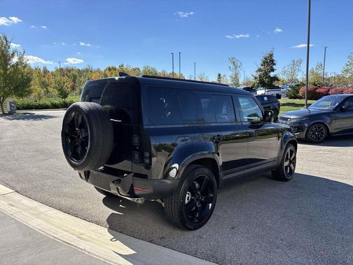 2026 Land Rover Defender S