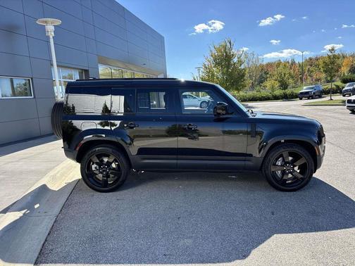 2026 Land Rover Defender S