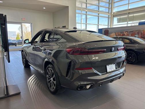 2026 BMW X6 xDrive40i