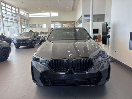 2026 BMW X6 xDrive40i