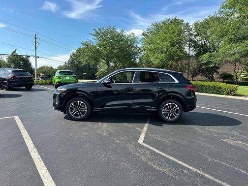 2025 Audi Q5 Premium