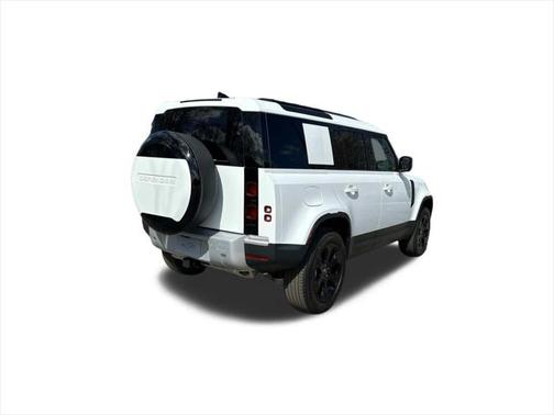 2025 Land Rover Defender 110 P400 S