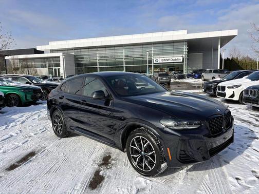 2023 BMW X4 xDrive30i