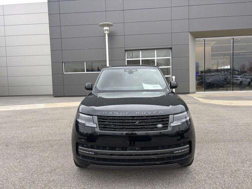 2026 Land Rover Range Rover P400 SE 7 Seat