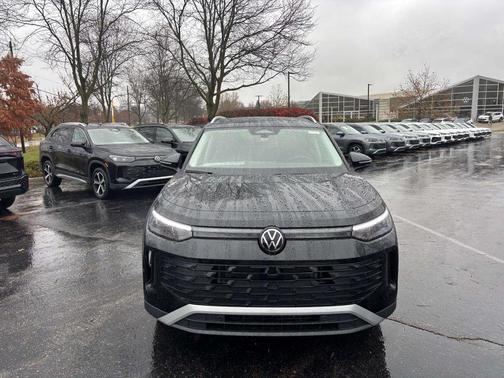 2026 Volkswagen Tiguan 2.0T SE 4MOTION