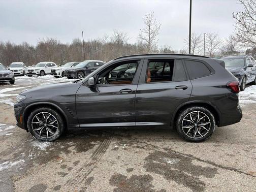 2024 BMW X3 M40i