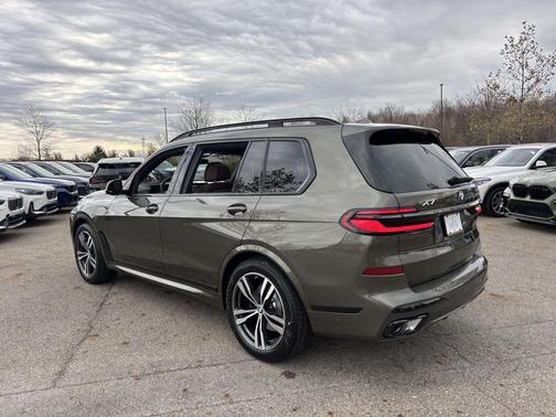 2026 BMW X7 xDrive40i