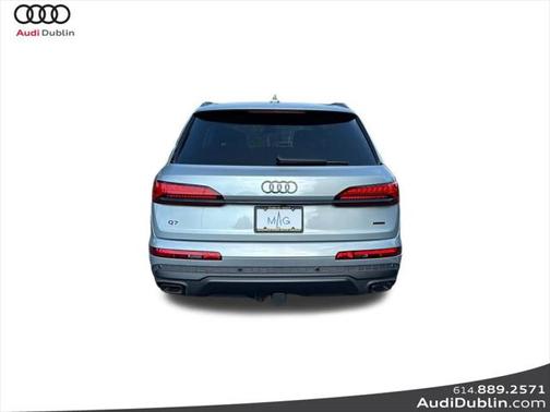2025 Audi Q7 55 Premium Plus