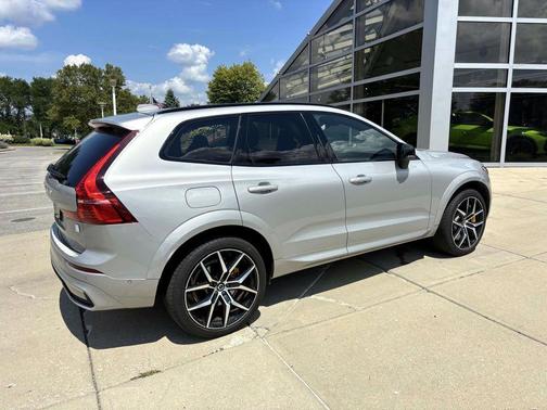 2024 Volvo XC60 Recharge Plug-In Hybrid T8 Polestar