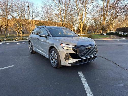 2025 Audi Q4 e-tron Premium 45 RWD