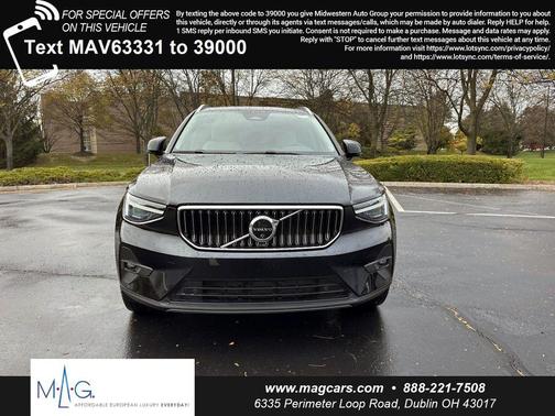 2025 Volvo XC40 B5 Plus Bright Theme