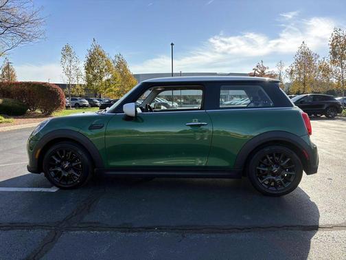 2023 MINI Hardtop Cooper